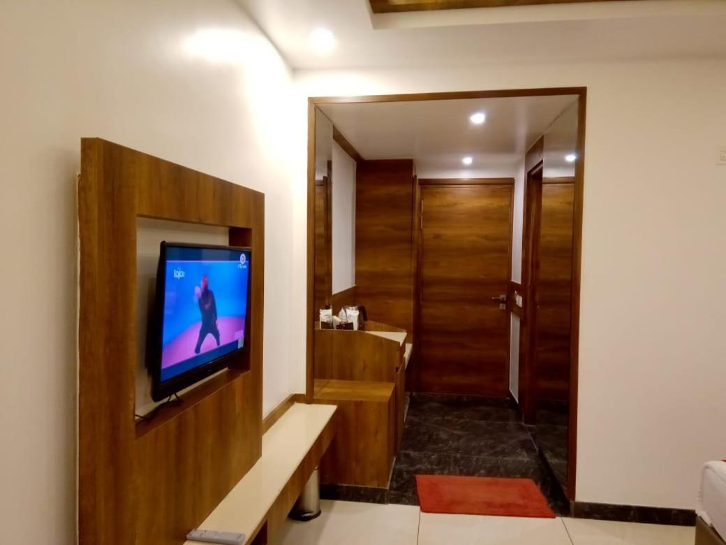 Hotel Green Orchid Udhampur Exteriér fotografie