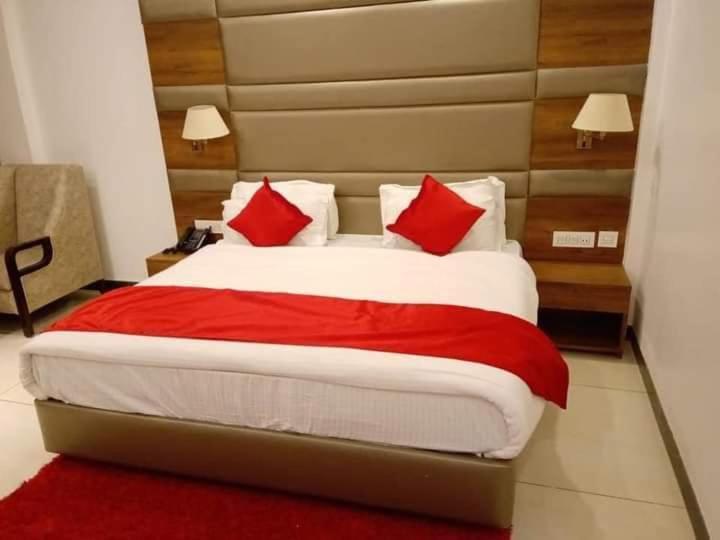 Hotel Green Orchid Udhampur Exteriér fotografie