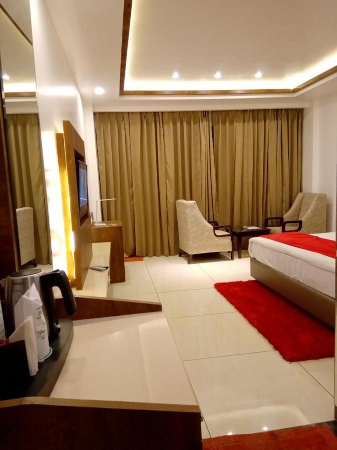 Hotel Green Orchid Udhampur Exteriér fotografie